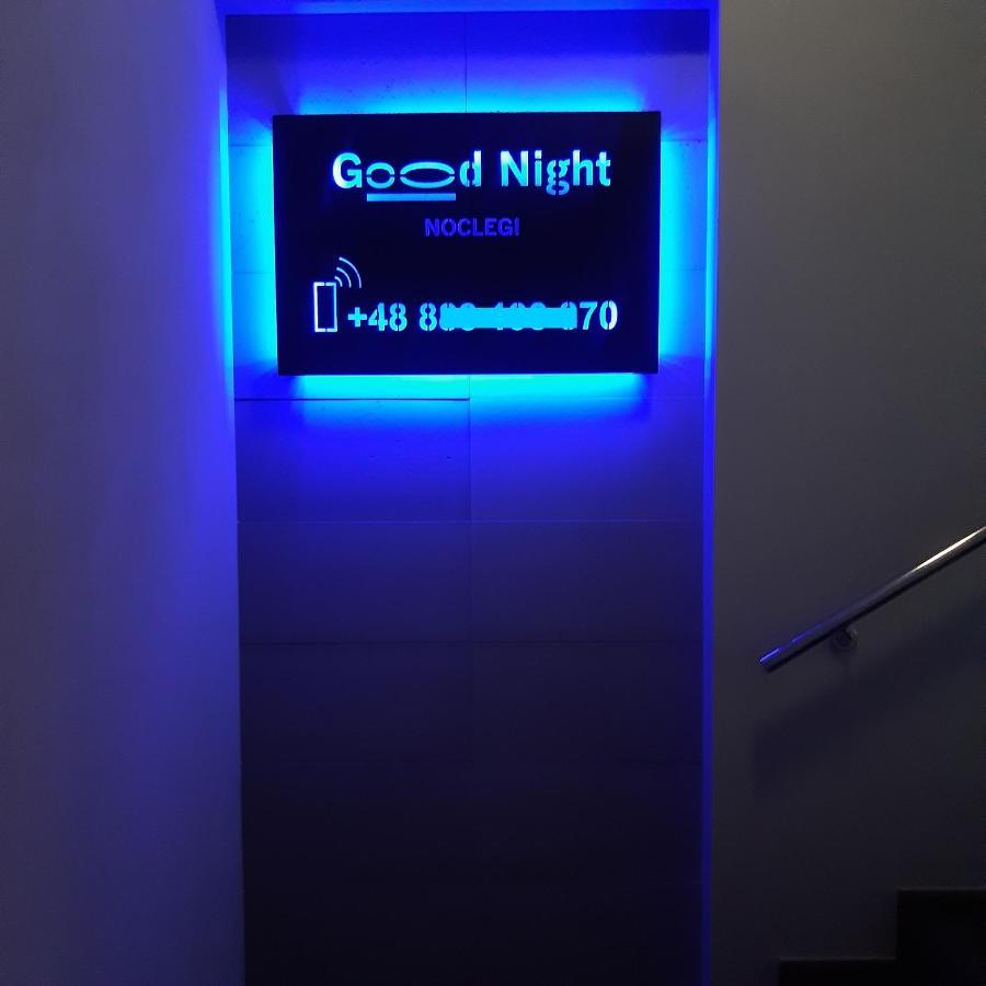 Good Night Noclegi & Strefa Z Sauna I Jacuzzi Ogolnodostepna Lub Na Wylacznosc 체호비체-지에지체 외부 사진