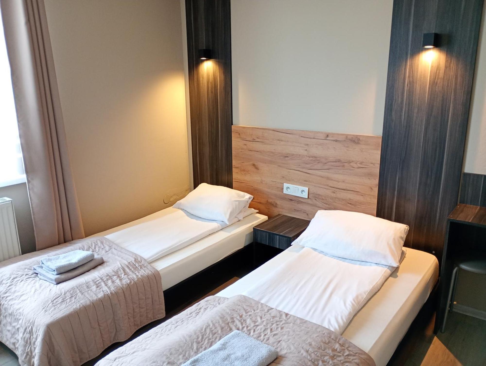Good Night Noclegi & Strefa Z Sauna I Jacuzzi Ogolnodostepna Lub Na Wylacznosc 체호비체-지에지체 외부 사진